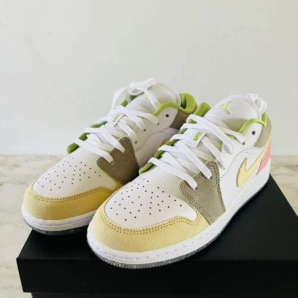 NIKE Air Jordan 1 Low SE White/White/Vivid Green - M 5.5 Y (7 W)